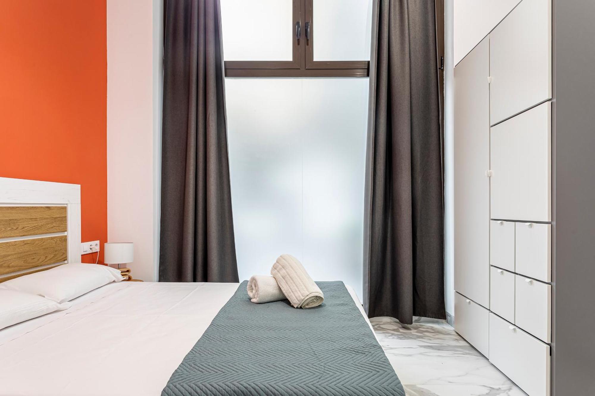 Apartamento De Estilo Moderno Hasta 5 Pax Valencia Exterior photo